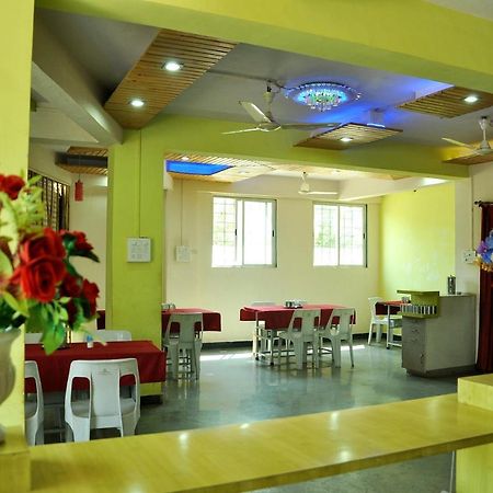 Sandesh Resort Wai Εξωτερικό φωτογραφία